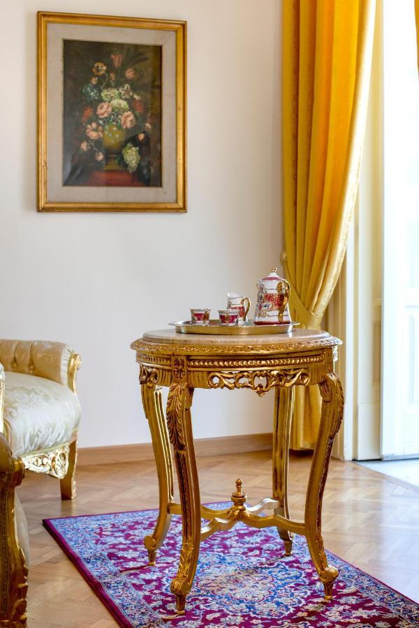 Отель Relais Antica Napoli Экстерьер фото